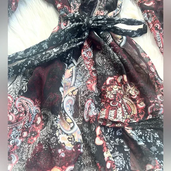 Super cute Robe | home wear | beach clothing - Picture 3 of 5